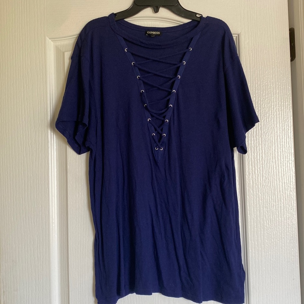 Express Distressed Tee